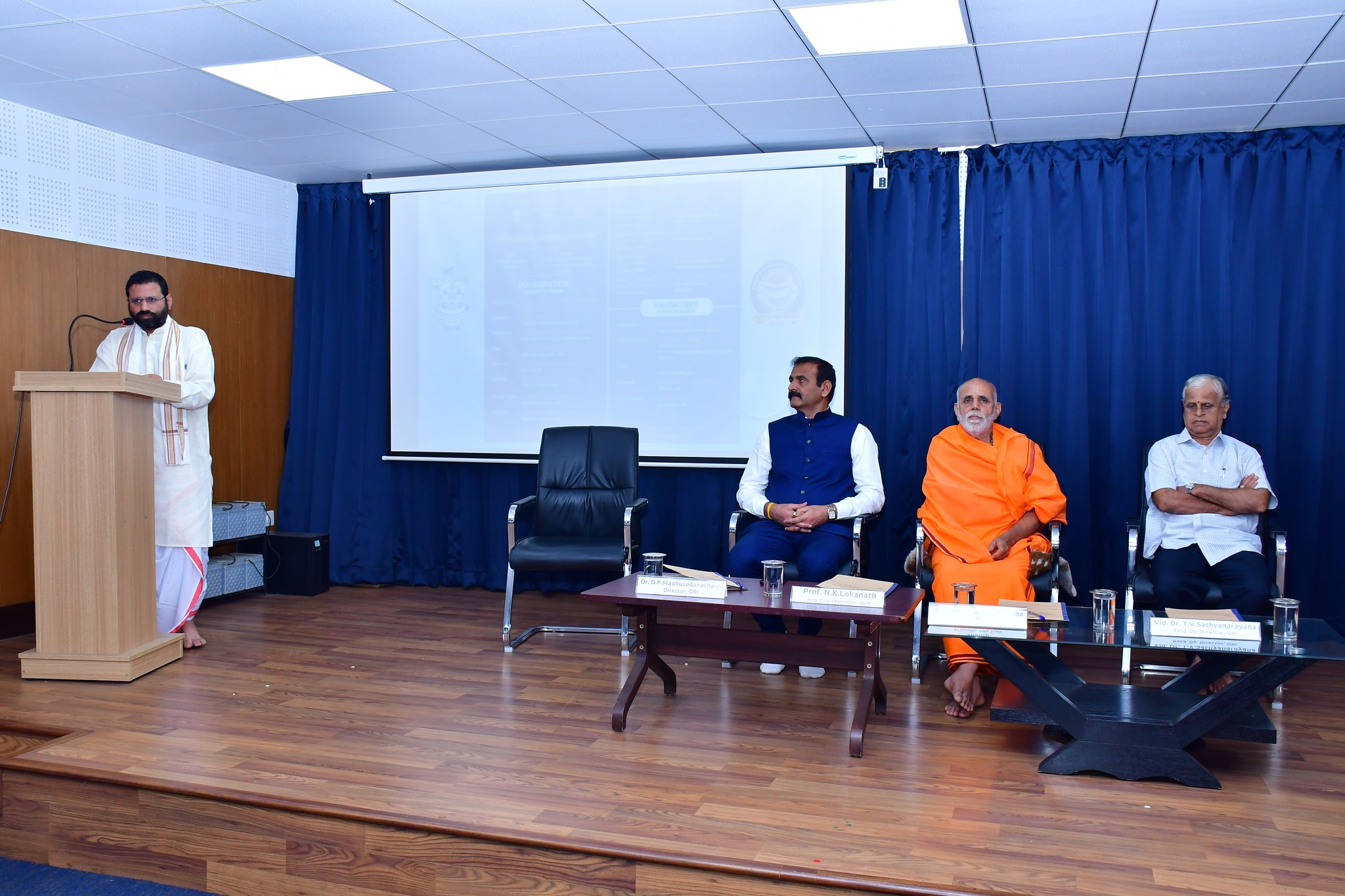 Srimadramayanacintanam — 4
